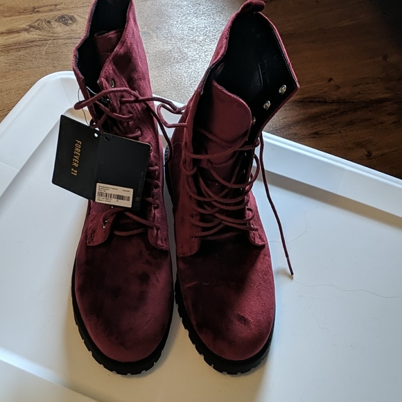 Burgandy Suede Tie up Combat Boots - Picture 2 of 4